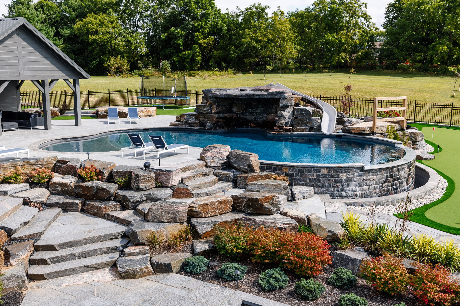 Professional_Landscaping